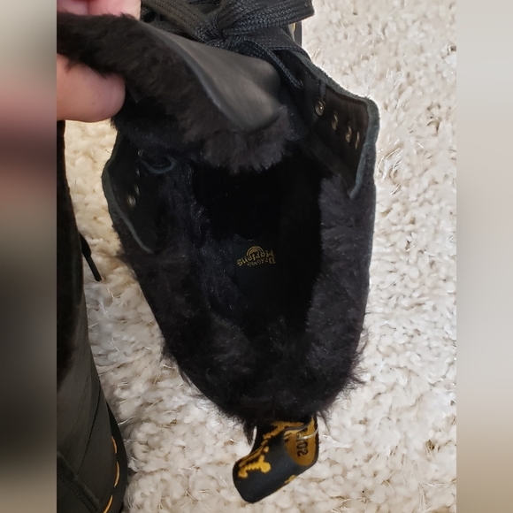 Dr. Marten 1460 Pascal Faux Fur Lined Boots - Picture 5 of 7